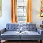 Ursulines Colorful Historic Home Near French Qtr